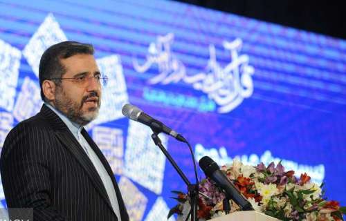 استقبال از نمایشگاه قرآن وظیفه ما را سنگین تر کرد